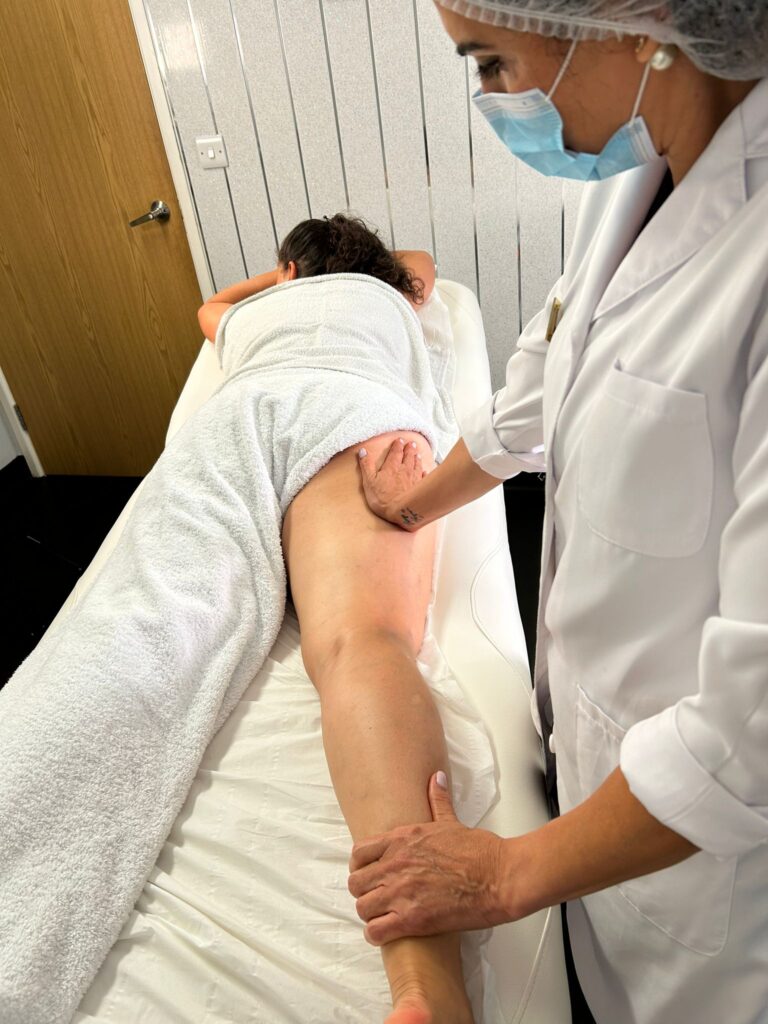 Milton Keynes Specialist in Lipedema Massage and Post-Surgical Care